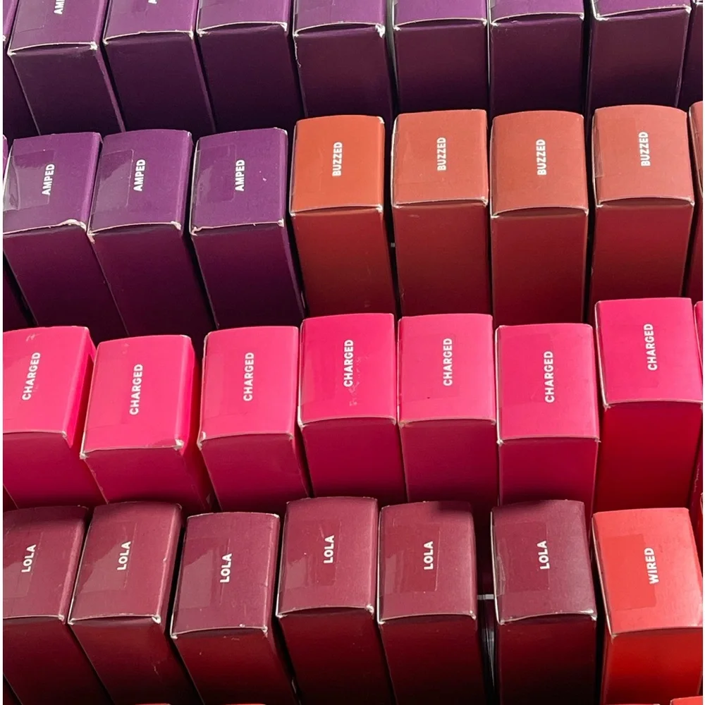 Milk Makeup Electric Glossy Lip Plumper 👄 get your glossy plumper💋 shade(s)